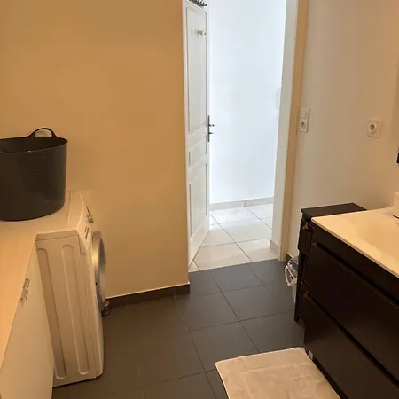 T2 Apartman *
